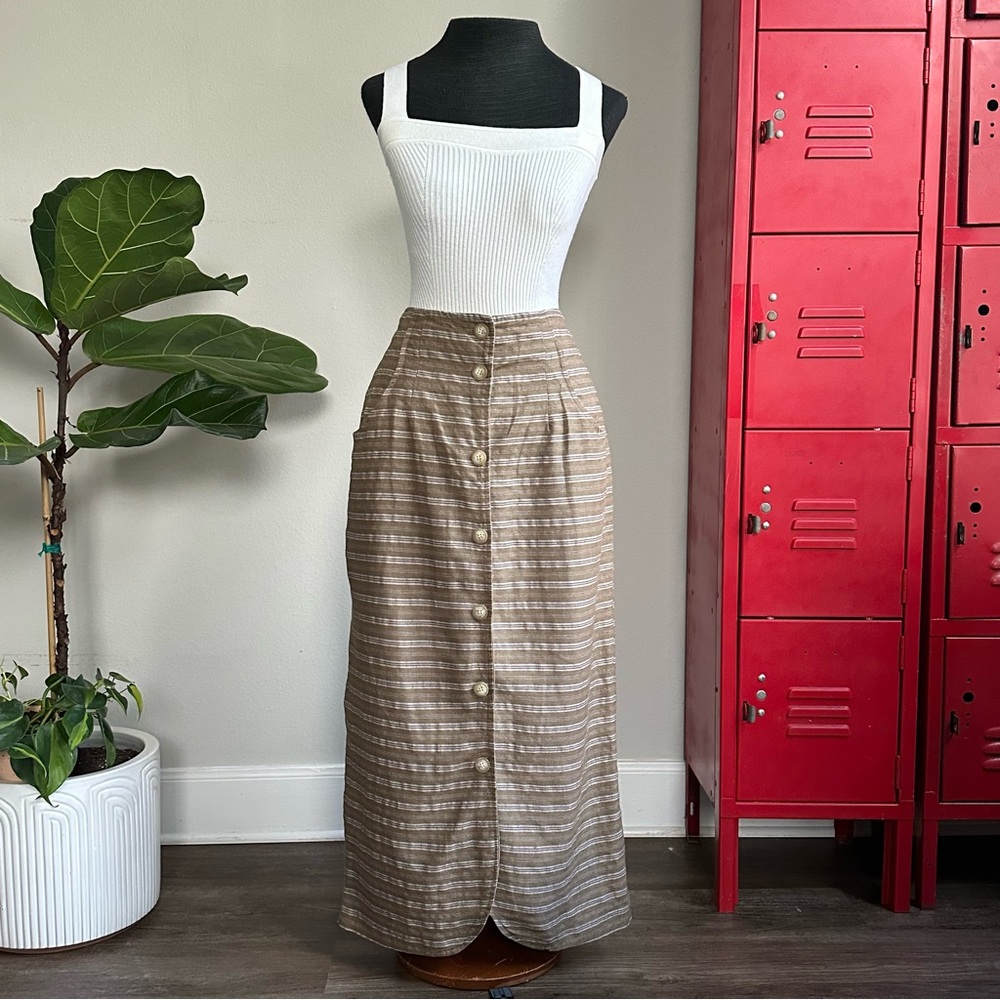 Chic brown white full Button-Down Striped Pencil … - image 2